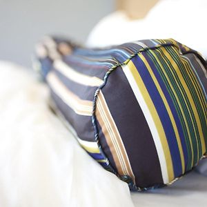 Zimmer mit Kingsize-Bett